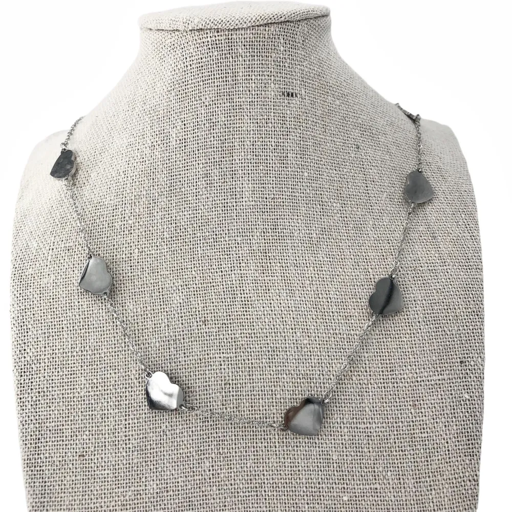 Collana corta in  acciaio - 7 CUORE 3898 - GIROCOLLO  ACCIAIO