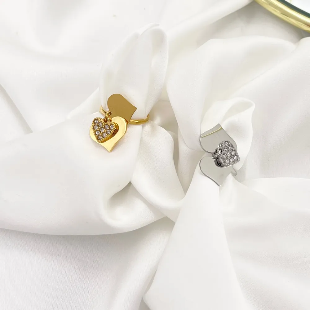 Tre Cuori Pendenti con Strass-Anello Regolabile in Acciaio - AAR-103-AA4553R