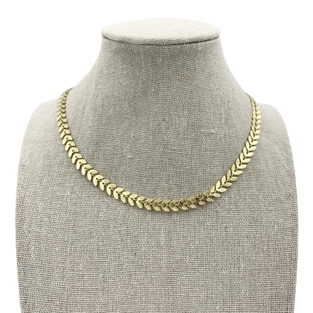 CAC5820-Foglia- Collana Corta in Acciaio - CAC5820-Foglia- Collana Corta in Acciaio