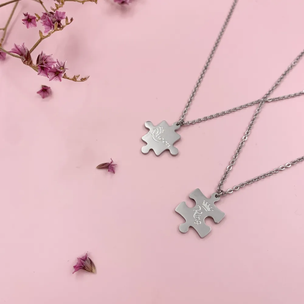CAC6863-Puzzle Queen - Collana Girocollo in Acciaio - CAC6863-Puzzle Queen - Collana Girocollo in Acciaio