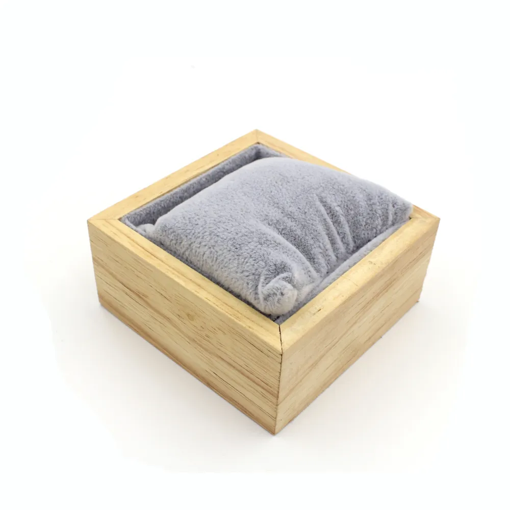 ESP- Quadrato e Cuscino per Bracciali 2411 - Espositore - ESP- Quadrato e Cuscino per Bracciali 2411 - Espositore