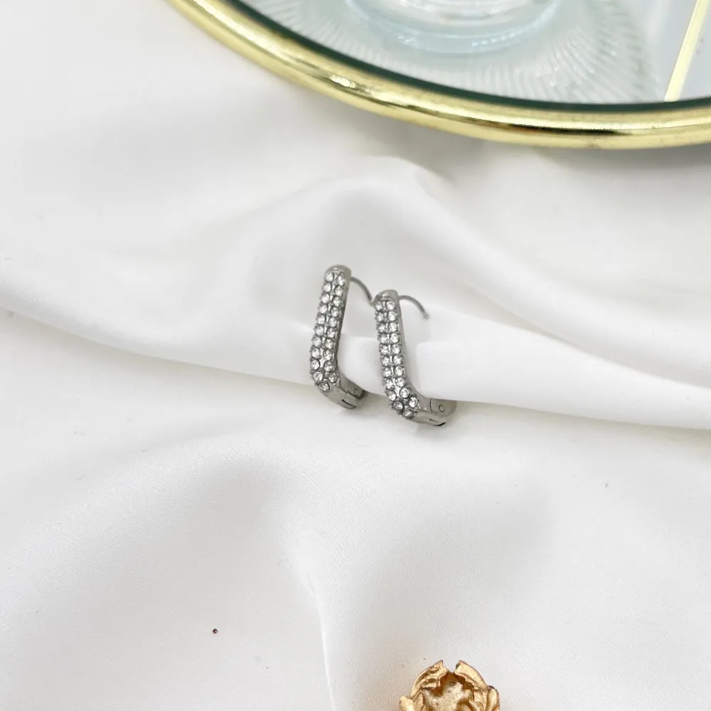 Cerchio Ovale con Zirconia-Orecchini in Acciaio - OAP-103-AA5011E