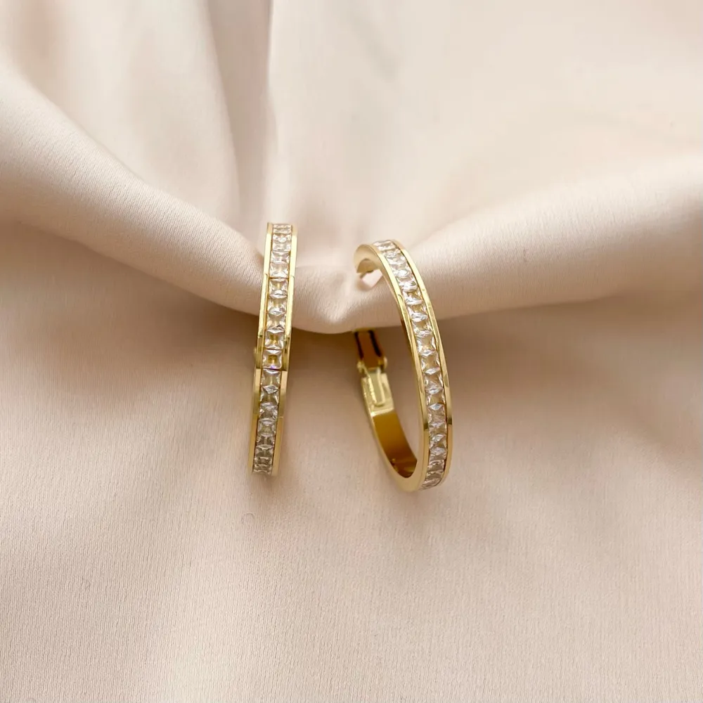 Cerchio 30mm con Zirconia-Orecchini in Acciaio - OAP-413-1158 30mm