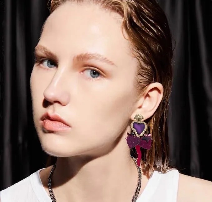 Sacro Cuore Cornino-Orecchini Moda in Resina - OMM-11142