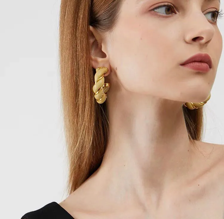 Cerchio Intrecciato-Orecchini Moda - OMM-183-22