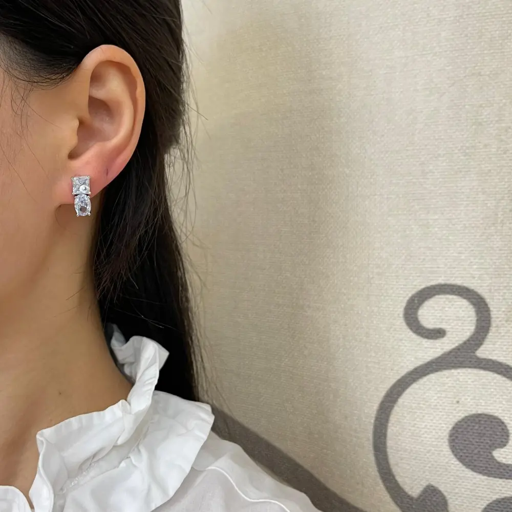 Quadrato e Tondo -Orecchini con Zirconia - OMZ-103-AA738E