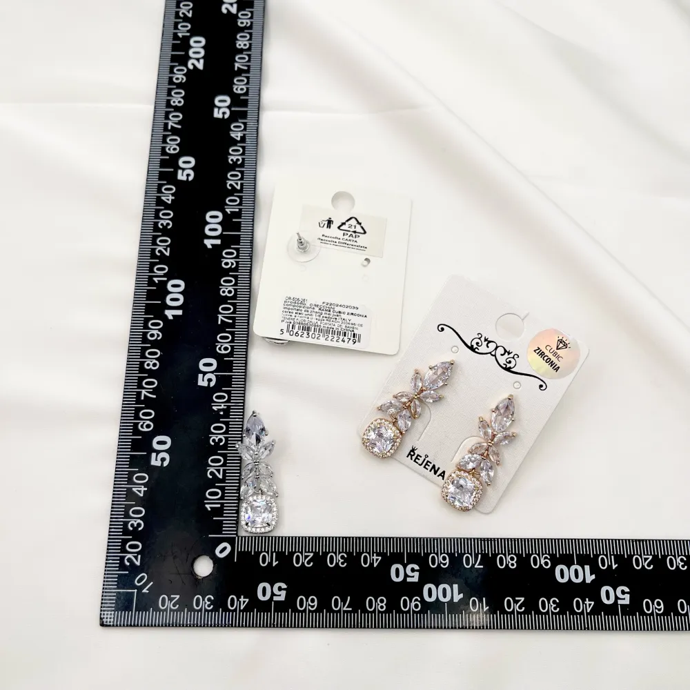 Foglia con Quadrato-Orecchini con Zirconia - OMZ-506-251