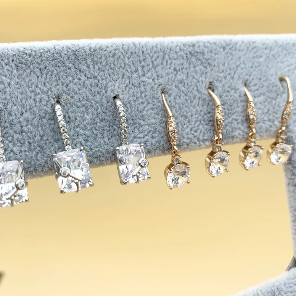 OPA7744-Punto Luce -18 Paia Orecchini in Metallo - OPM7744-Punto Luce -18 Paia Orecchini in Metallo