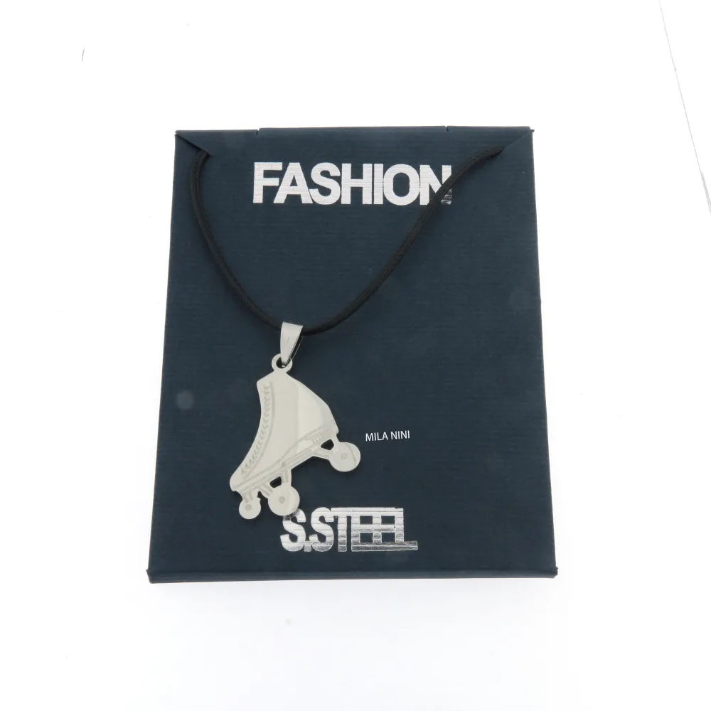 Pattine a Ruote - Collana Corta Unisex - Pattine a Ruote - Collana Corta Unisex