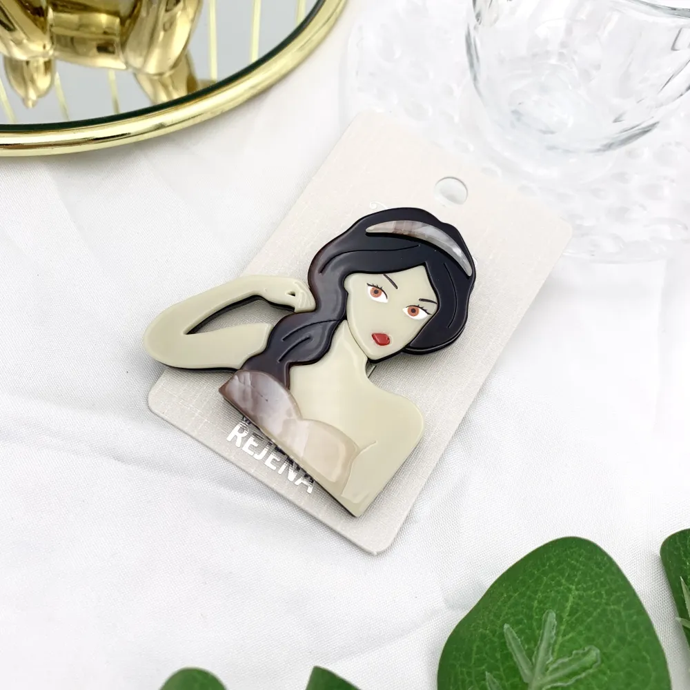 Donna-Spilla Moda in Resina - SPM-121-0109