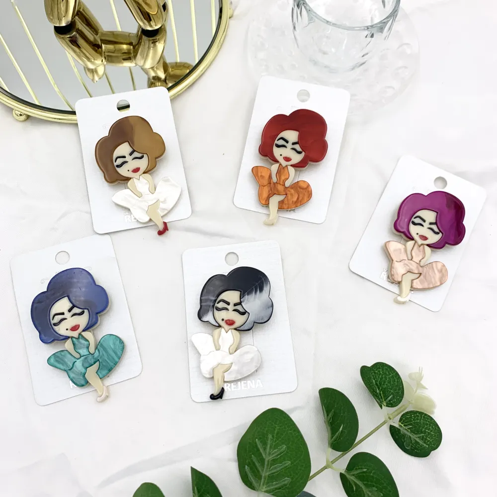 Donna-Spilla Moda in Resina - SPM-121-0112