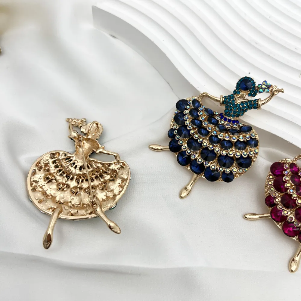 Ballerina-Spilla in Metallo e Strass - SPM-312-369