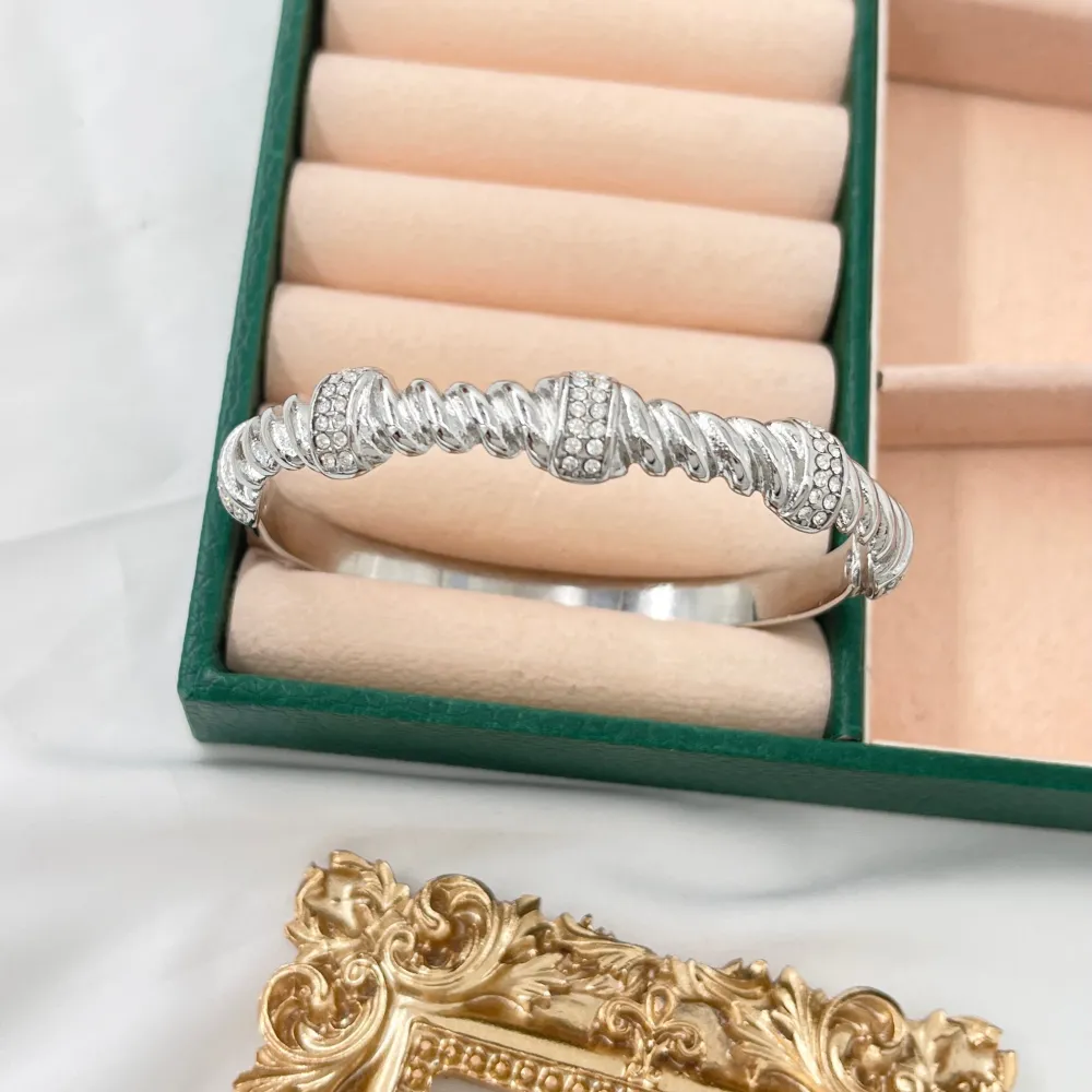 Intreccio Con Zirconi -Bracciale Rigido in Acciaio - BAR-103-AA4686B