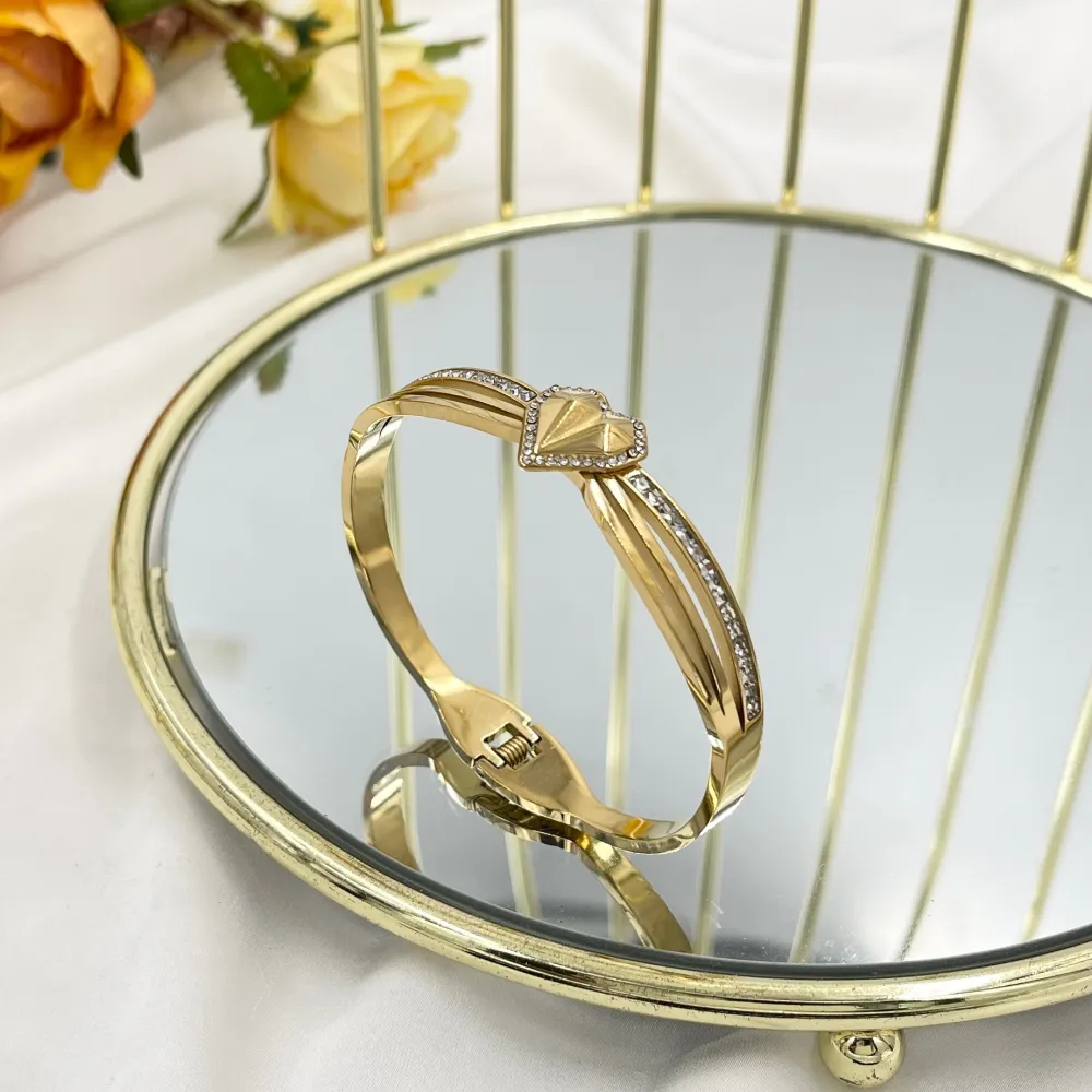 Cuore-Bracciale Rigido in Acciaio - BAR-413-8226