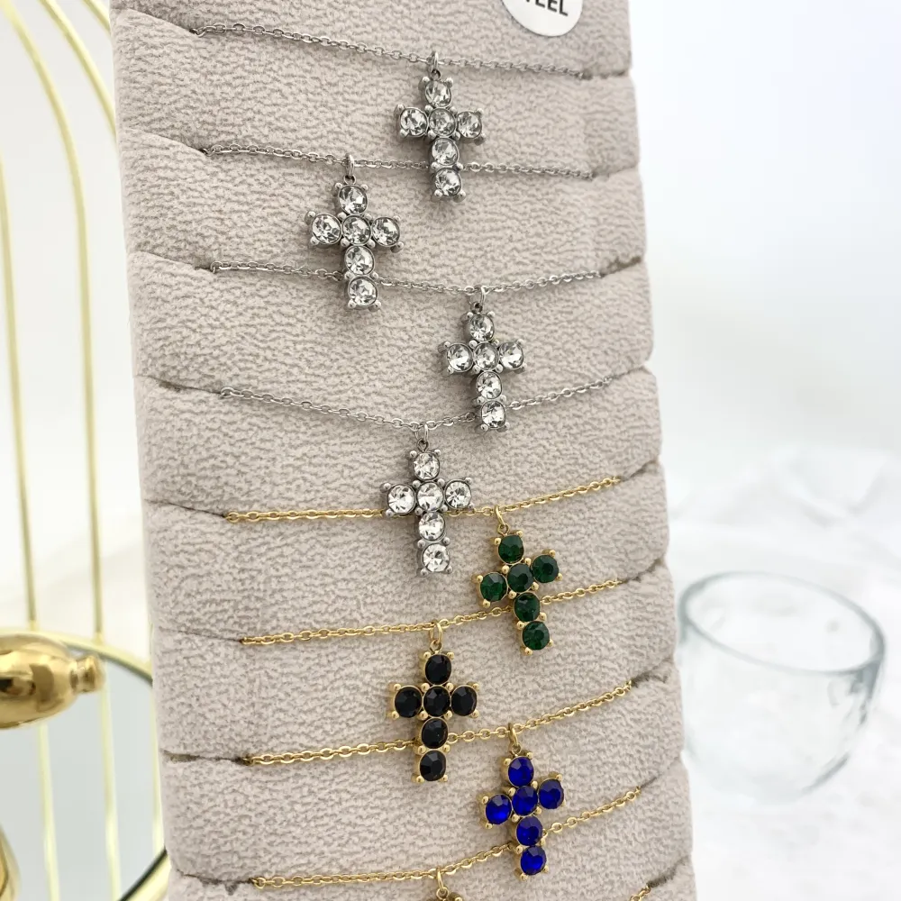 Croce con Zirconia-12pz Collane Corte in Acciaio - CPA-103-AA241N