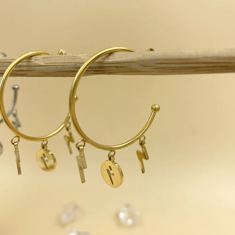 OAP6819-Fulmine- Orecchini a Cerchio con Pendenti in Acciaio - OAP6819-Fulmine- Orecchini a Cerchio con Pendenti in Acciaio