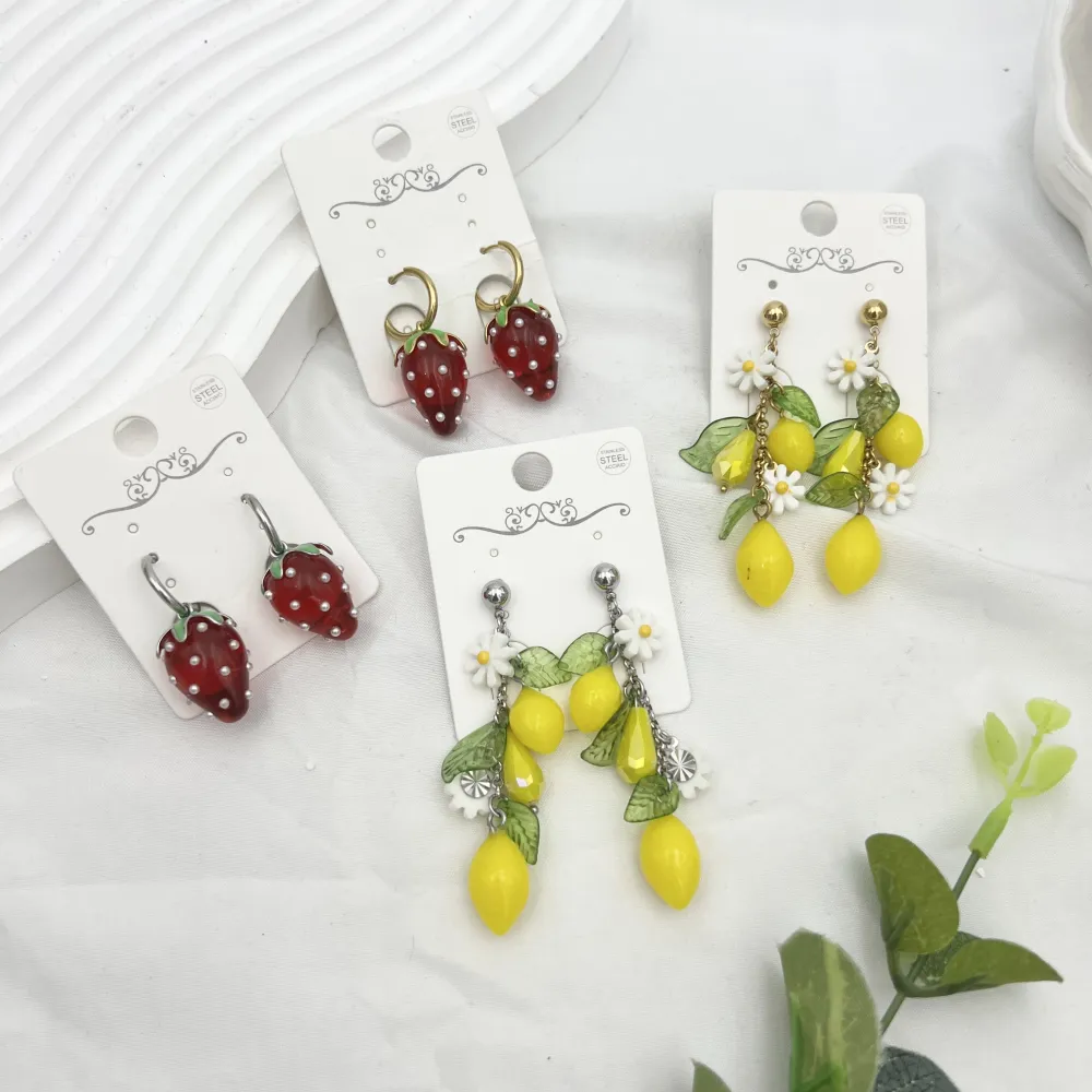 Margherita Fragola-Orecchini in Acciaio - OAP-732-388