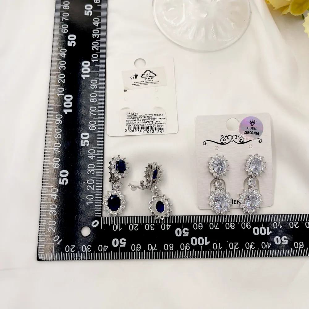 Ovale-Orecchini a Clip con Zirconia - OMK-506-213