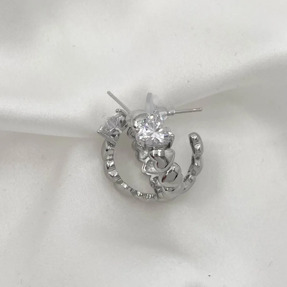 Cerchio Piccolo con Cuore-Orecchini con Zirconia - OMZ-109-194 Piccolo