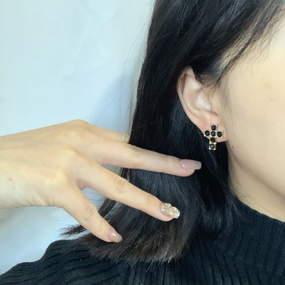 Croce con Strass-12Paia Orecchini a Lobo in Acciaio - OPA-103-AA2410E