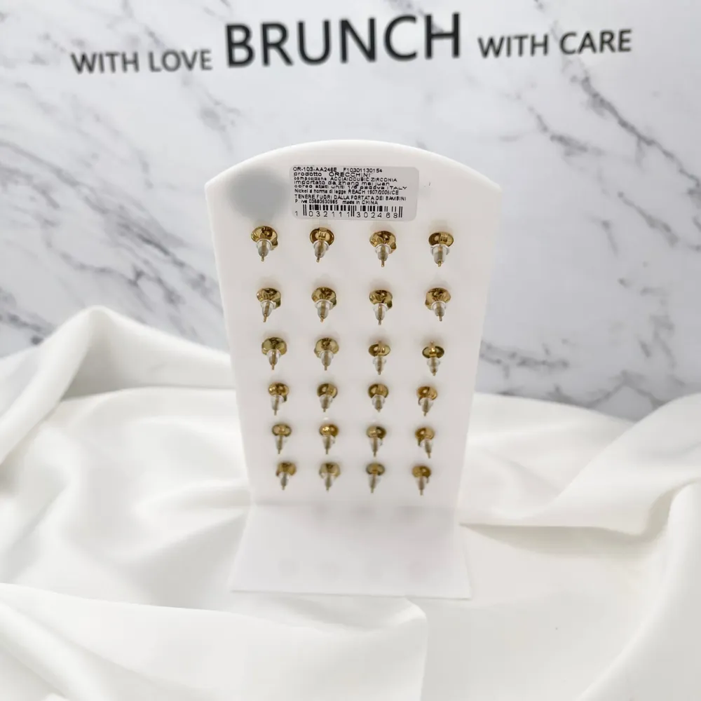 Punto Luce Scalare 4 Griffe -12 Paia Orecchini in Acciaio - OPA-103-AA246E 3-7mm