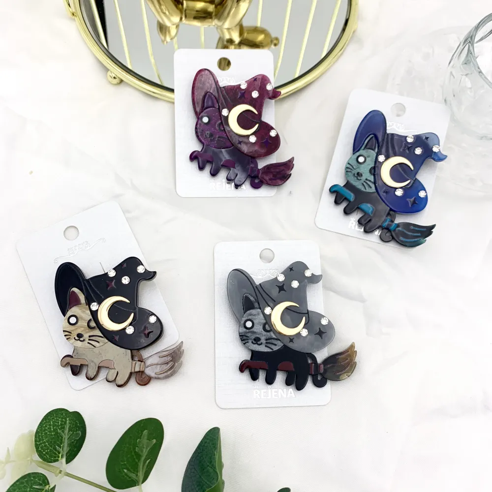 Gatto Befana-Spilla Moda in Resina - SPM-1040