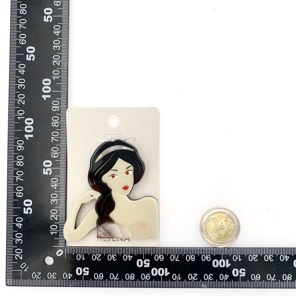 Donna-Spilla Moda in Resina - SPM-121-0109