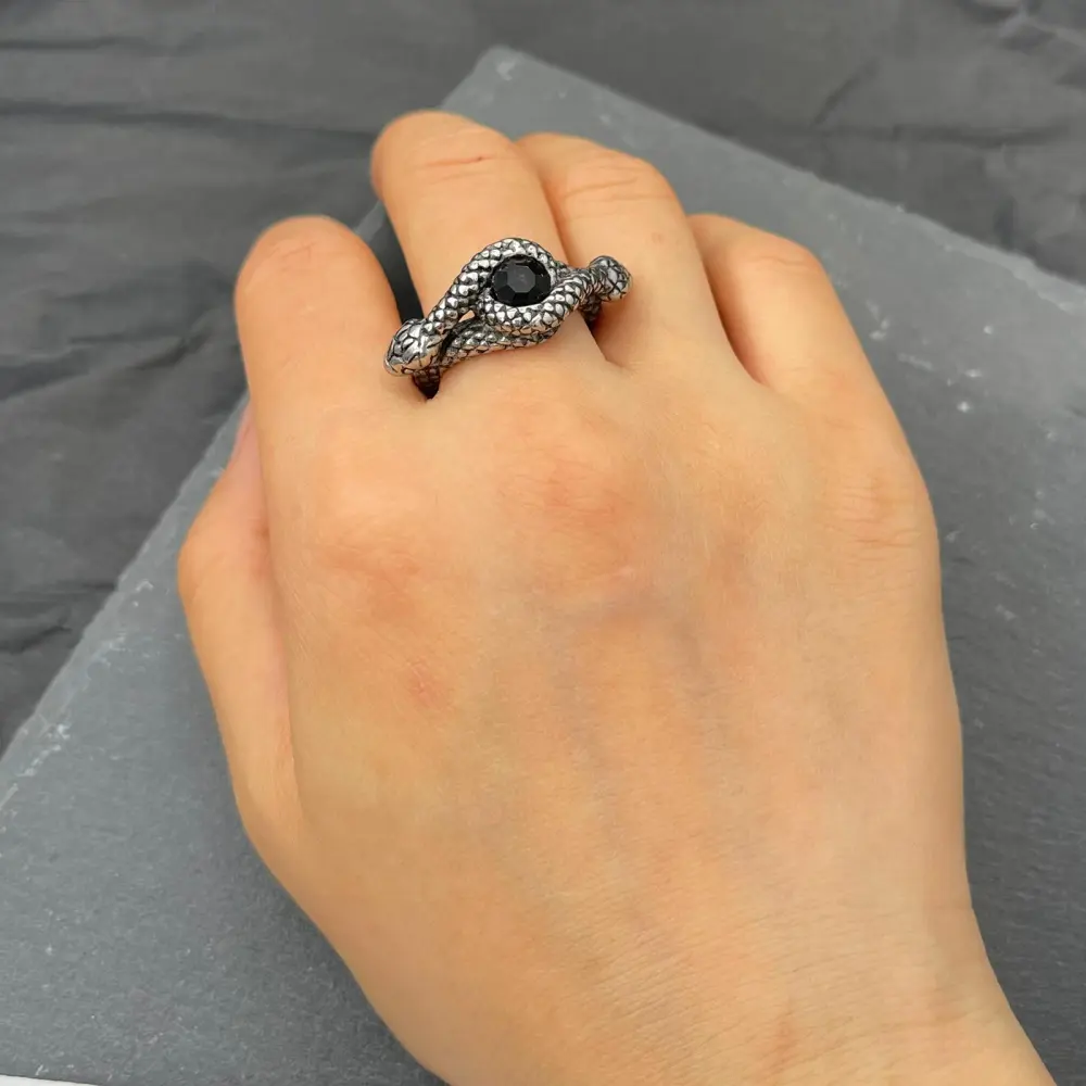 Serpente con Pietra-Anello in Acciaio con Misure - AAM-518-225