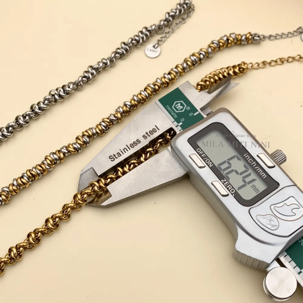 Catena ad Anellini-Bracciale in Acciaio con Chiusura - BAC208-220