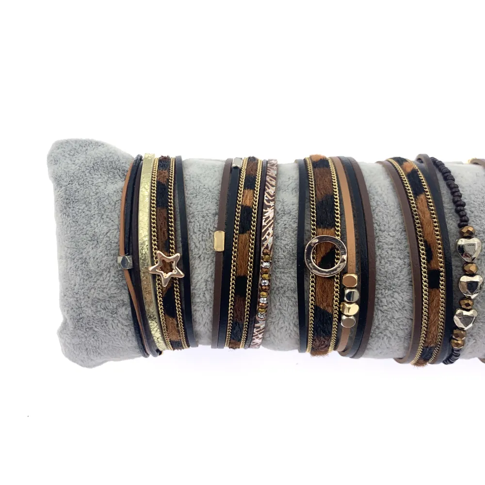 6pz Bracciali+Cuscino in Omaggio - BPM176-167-Multifili Animalier con Charmes- 6 Pz Bracciali