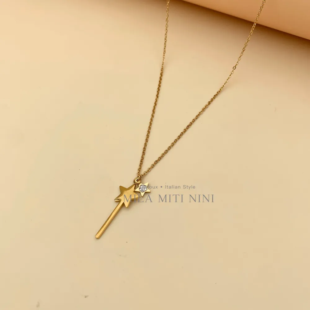 Bacchetta Magica con Stella-Collana Corta in Acciaio - CAC413-1671A