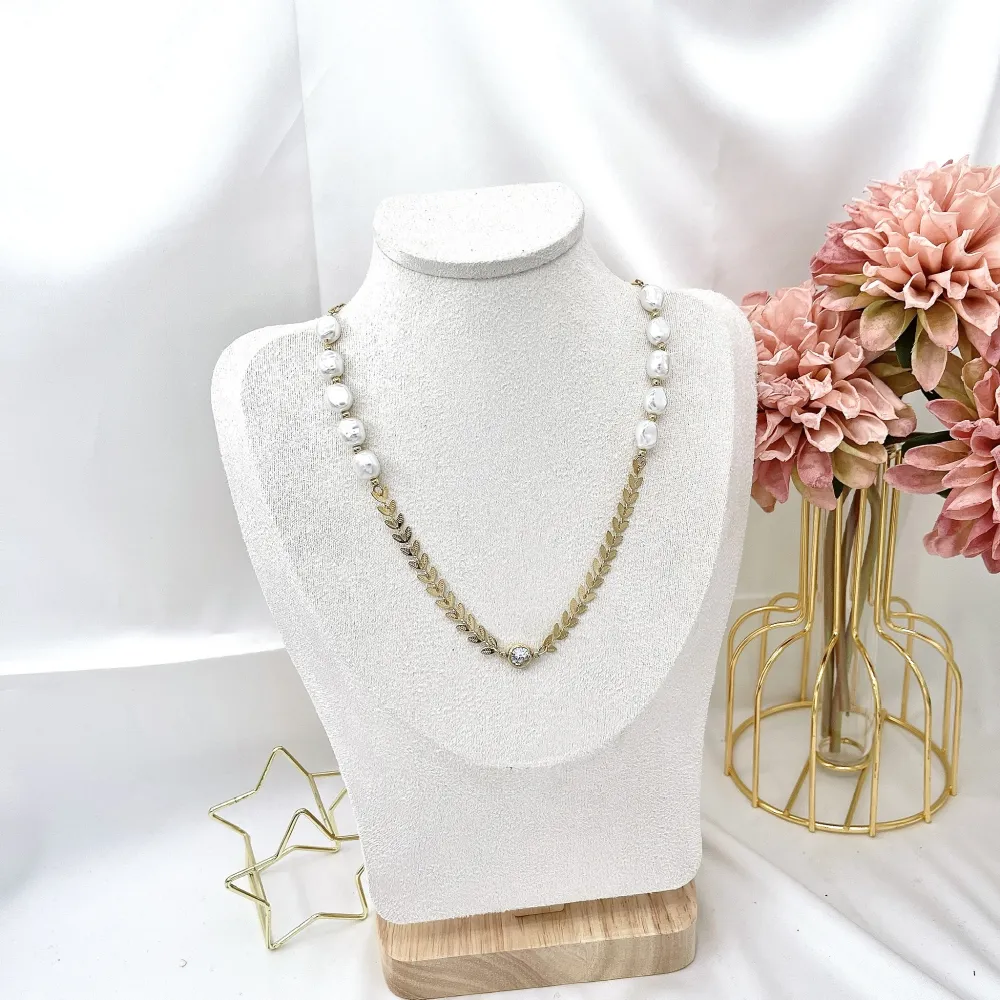 Foglia e Perla -Collana Corta in Acciaio - CAC-413-2210