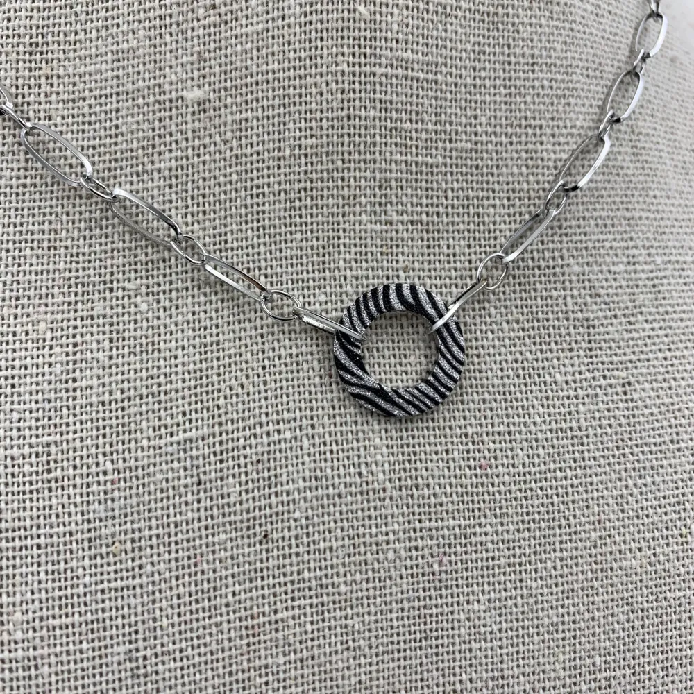 CAC5814-Cerchio Animalier- Collana Corta in Acciaio - CAC5814-Cerchio Animalier- Collana Corta in Acciaio