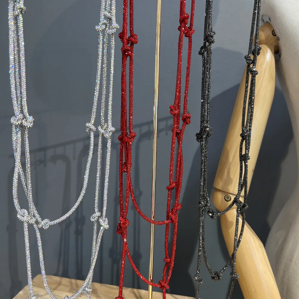 Tre fili con Nodo -Collana Lunga Moda - CML-759-13