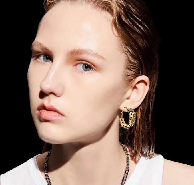 Cerchio con Farfalla-Orecchini in Acciaio - OAP-413-1390