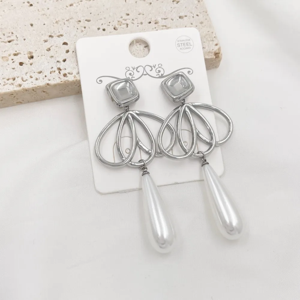 Fiore con Perla Goccia -Orecchini in Acciaio - OAP-413-834