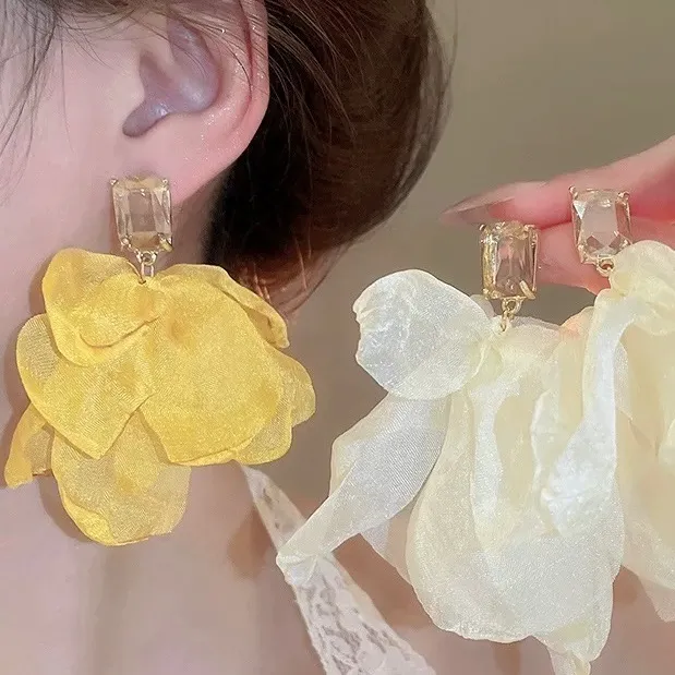 Punto Luce con Petali  -Orecchini Moda - OMM-769-02