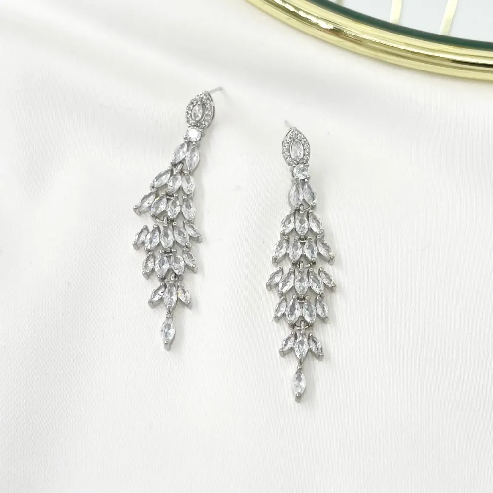 Fiore-Orecchini in Ottone e Zirconia - OMZ-103-AA27128E