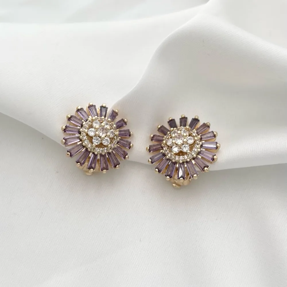 Fiore con Zirconi-Orecchini a Lobo con Zirconia - OMZ-109-L01