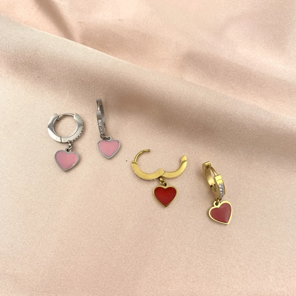 OPA7416-Cuore Smaltato- 12 Paia Orecchini a Cerchio con Pedenti - OPA450-335