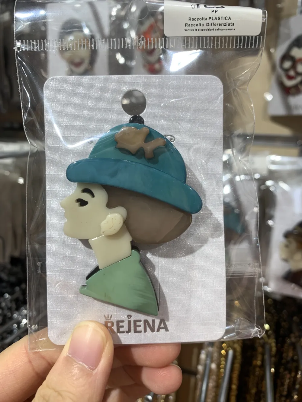 Donna-Spilla in Resina - SPM-121-30