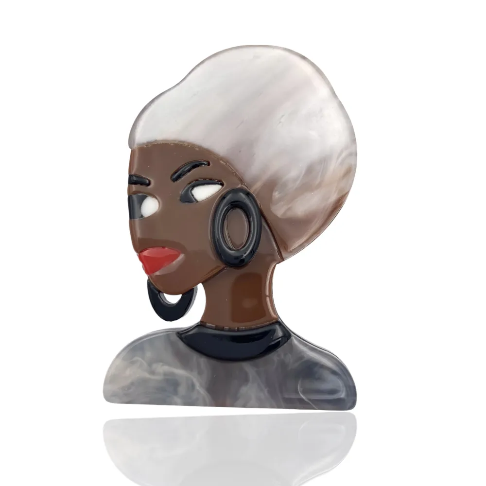 Donna-Spilla Moda in Resina - SPM-121-76