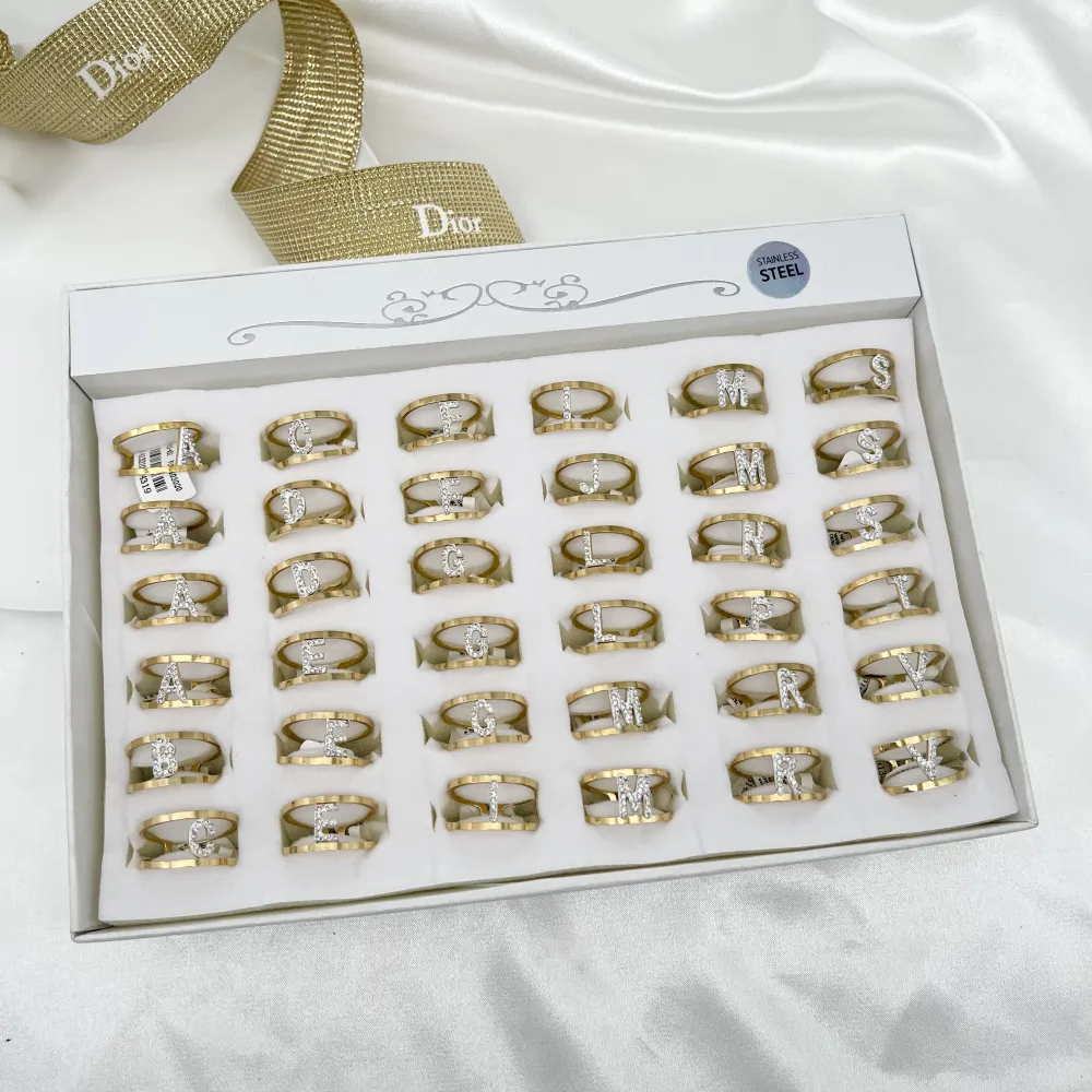 AMR7780-Iniziale ORO GIALLO -Anello Regolabile - AMR7780-Iniziale ORO GIALLO -Anello Regolabile