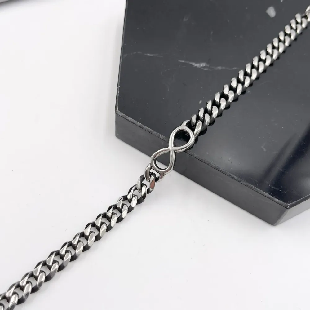 Infinito-Bracciale in Acciaio da Uomo - BAU-600-B111