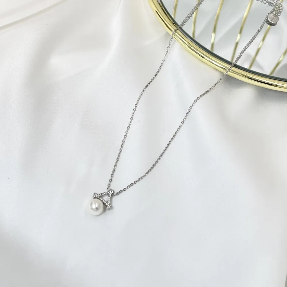 Triangolo con Perla-Collana Corta in Acciaio - CAC-103-AA4163N