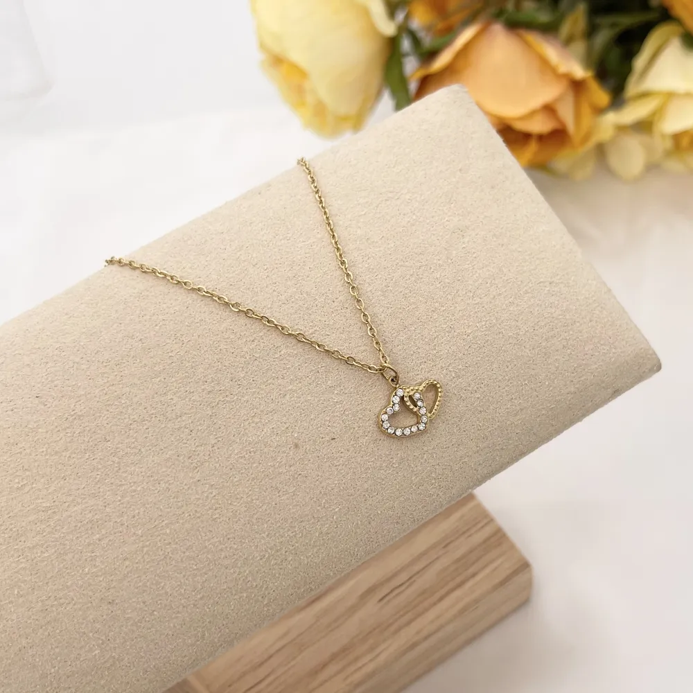 Doppio Cuore con Zirconia-Collana Corta in Acciaio - CAC-103-AA580N