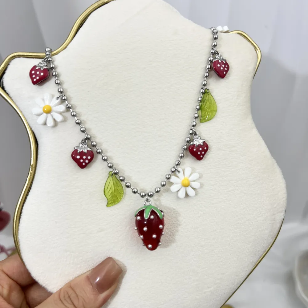 Fragola Margherita -Collana Corta in Acciaio - CAC-732-386