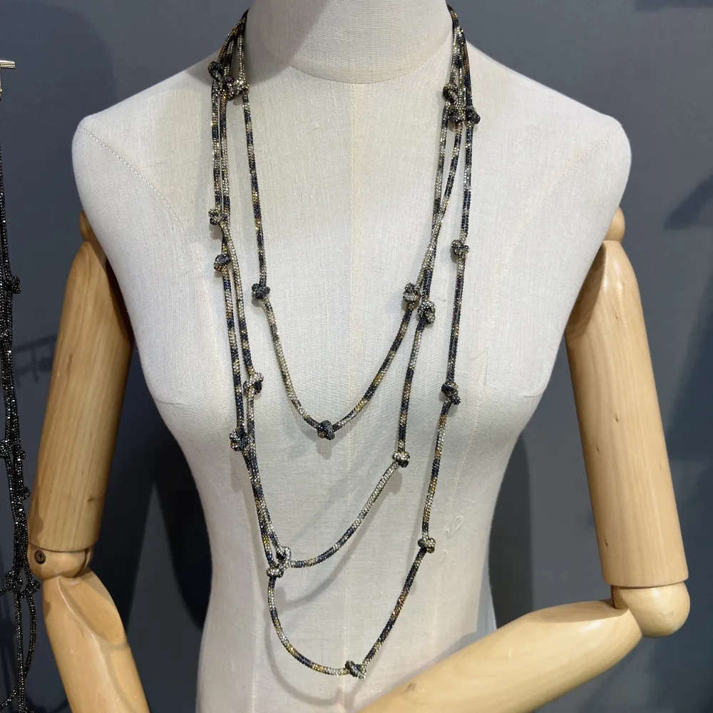 Tre fili con Nodo -Collana Lunga Moda - CML-759-13