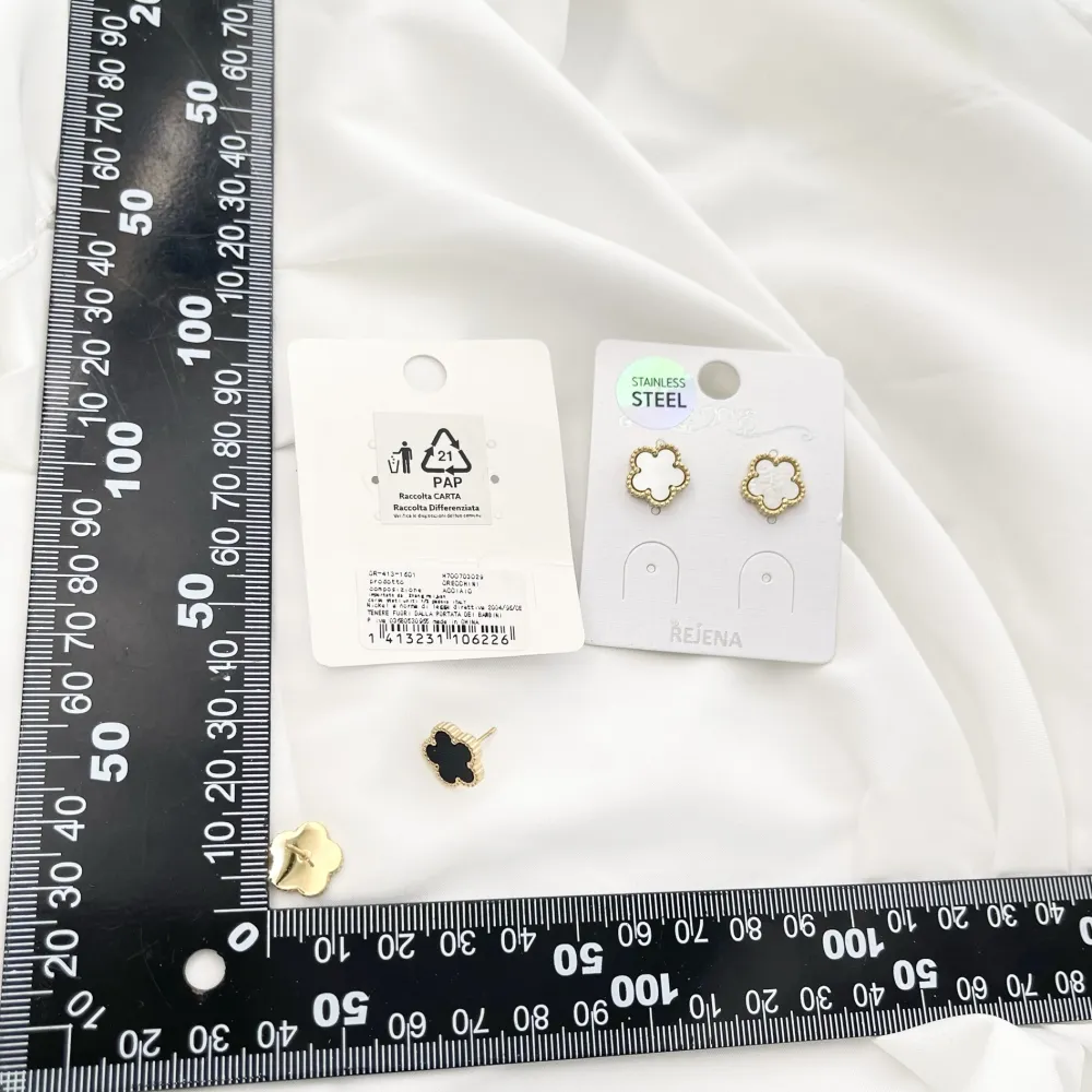 Fiore-Orecchini a Lobo in Acciaio - OAP-413-2154 O