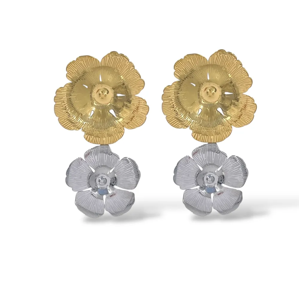 Fiore -Orecchini in Acciaio - OAP-413-837